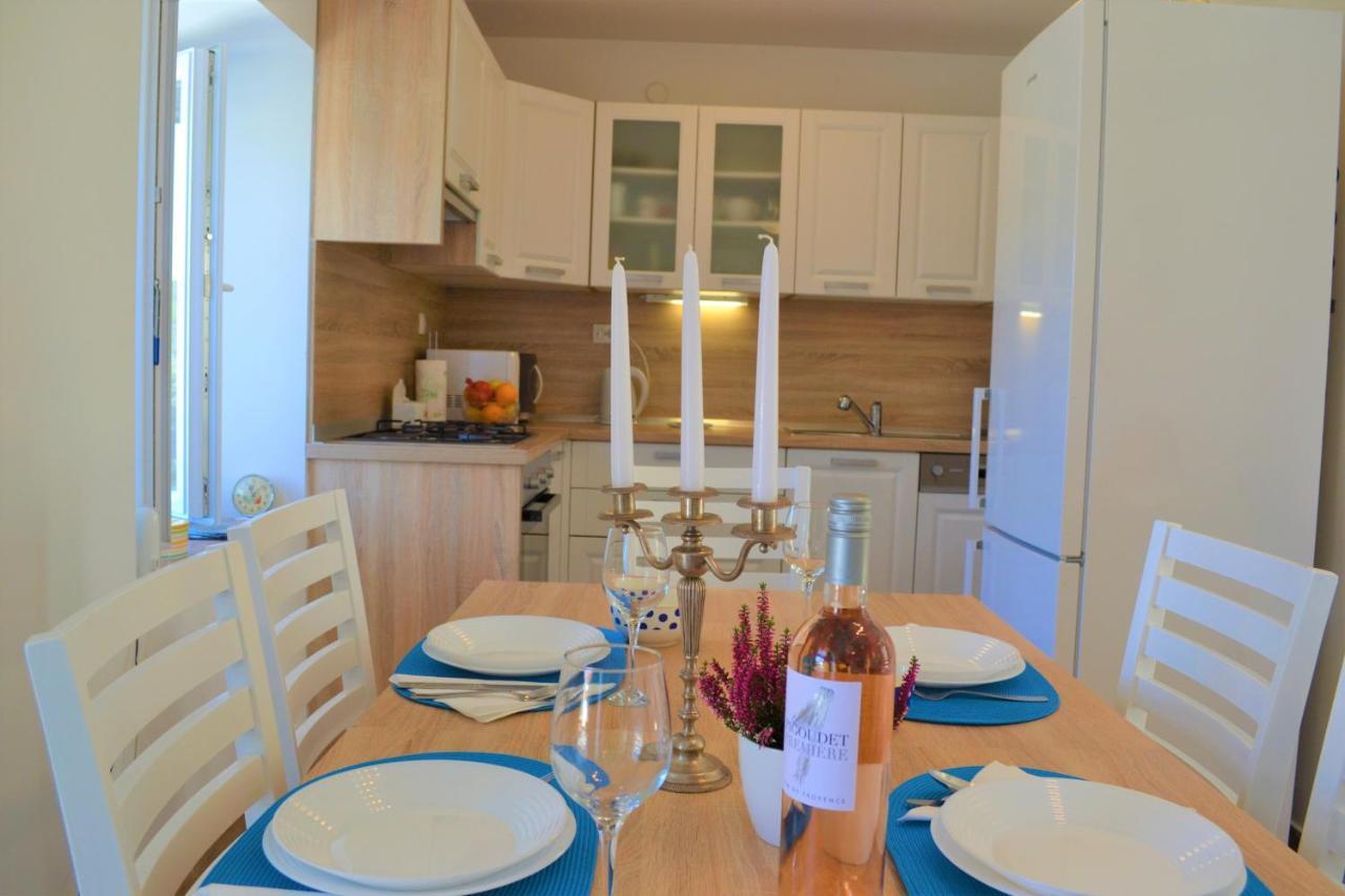 Holiday Home On Dugi Otok - Otok Brbinj Kültér fotó