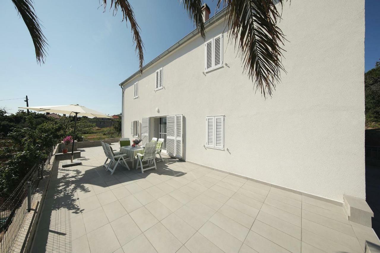 Holiday Home On Dugi Otok - Otok Brbinj Kültér fotó