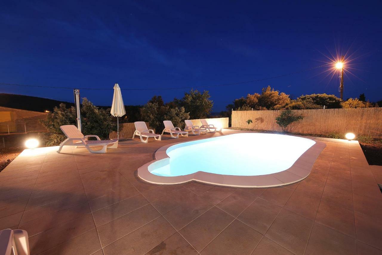 Holiday Home On Dugi Otok - Otok Brbinj Kültér fotó